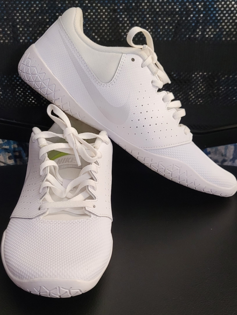 Nike Women's Sideline IV Cheerleading Shoes size 9 EUC